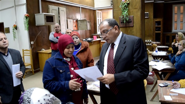 منصور حسن