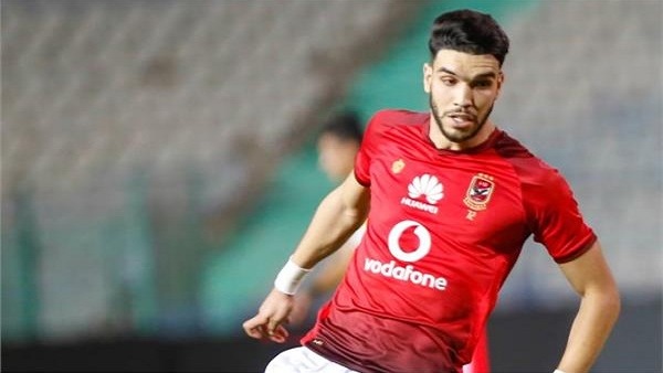 وليد أزارو يغيب عن