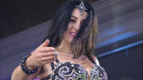 رقص صافيناز فى التجمع