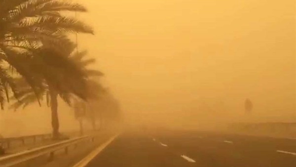 عاصفة ترابية
