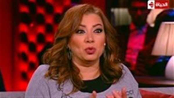 الفنانة انتصار
