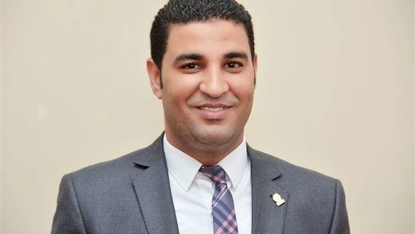 دكتور مصطفى ثابت