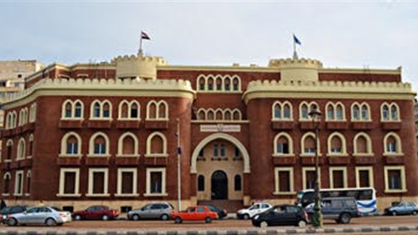 كلية الآداب - جامعة