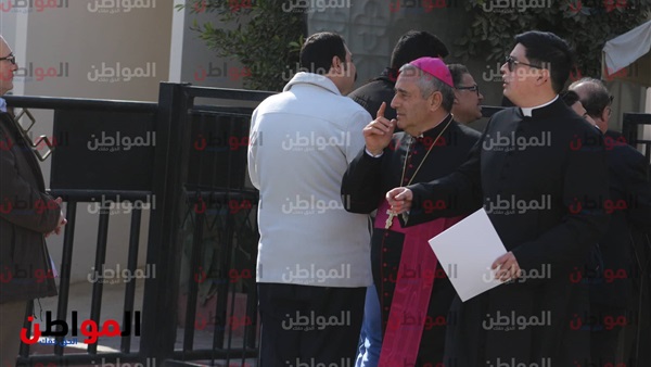 مندوب الفاتيكان وكاتدرائية
