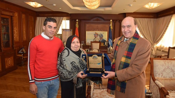 رئيس قناة السويس