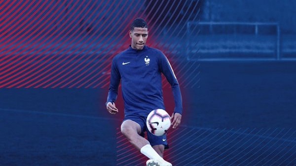توديبو - لاعب برشلونة