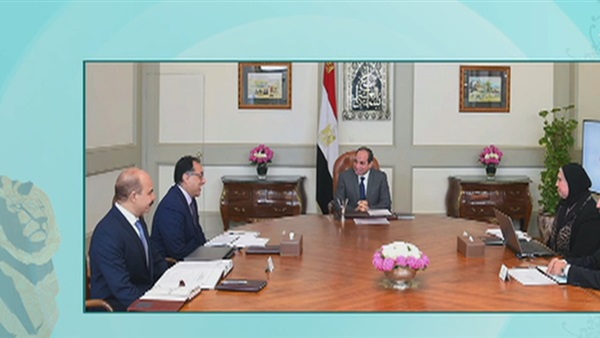 الرئيس السيسى والمشروعات