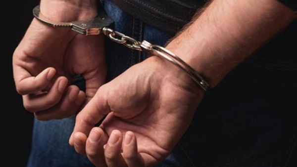 ضبط عاطل يتاجر في