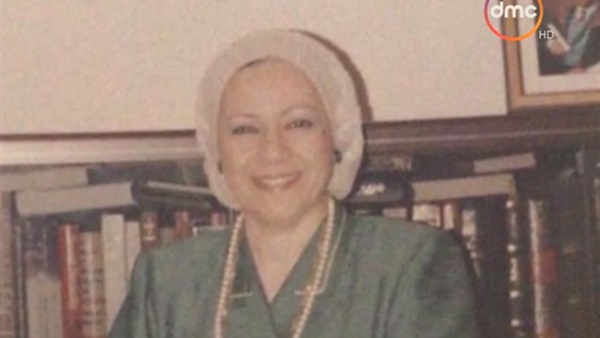 والدة الدكتور طارق