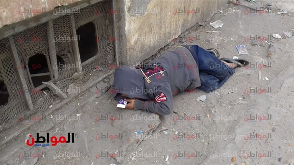 عالم التسول السري