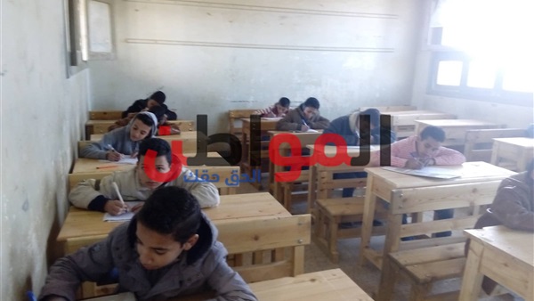 امتحانات النقل لطلاب
