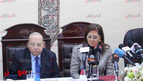 وزيرة التخطيط - وزير