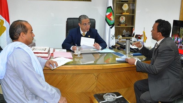 مكتب محافظ سوهاج