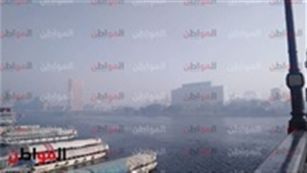 مائلاً للبرودة -