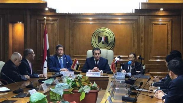 خالد عبد الغفار وممثل