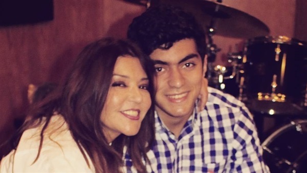الفنانة سميرة سعيد