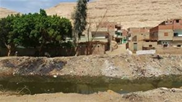قرية الحرادنة
