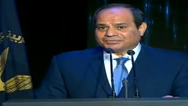 السيسي في عيد الشرطة