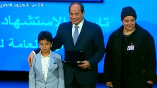 السيسي في عيد الشرطة