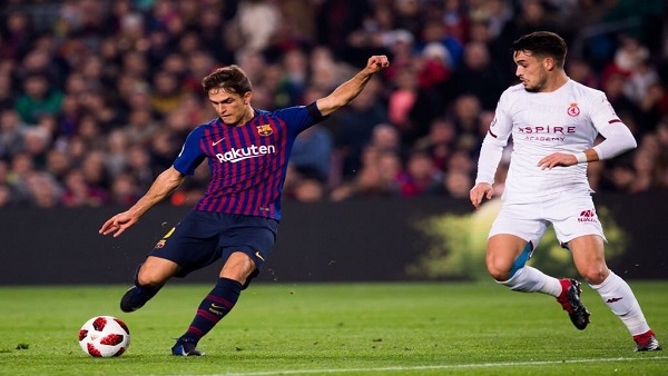 دينيس سواريز لاعب
