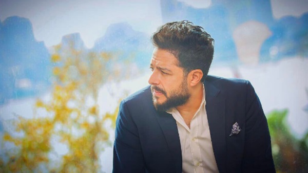 كلمات اغنية عاش من