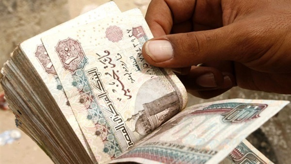 عملات ورقية مزورة