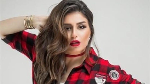 منة فضالي