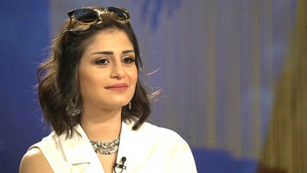 الفنانة منة فضالى