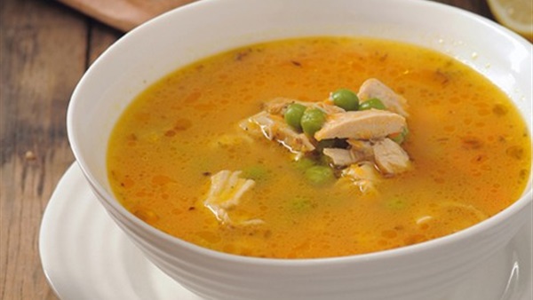 طريقة عمل شوربة الدجاج
