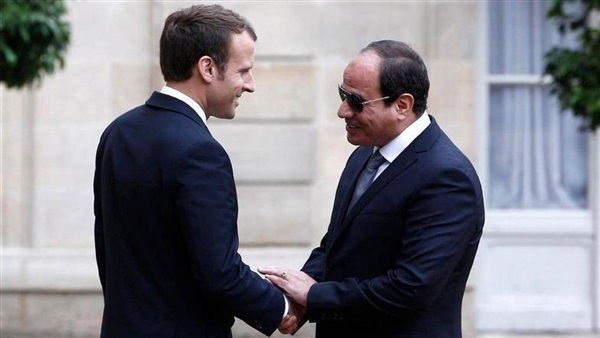 الرئيس السيسي وماكرون