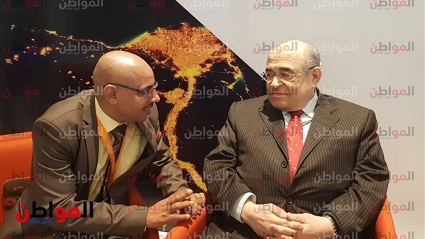 مصطفى الفقي مع مسعد