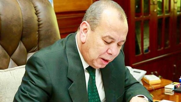 لجان لمناقصة التغذية