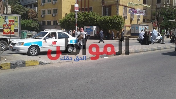 الحركة المرورية بشوارع