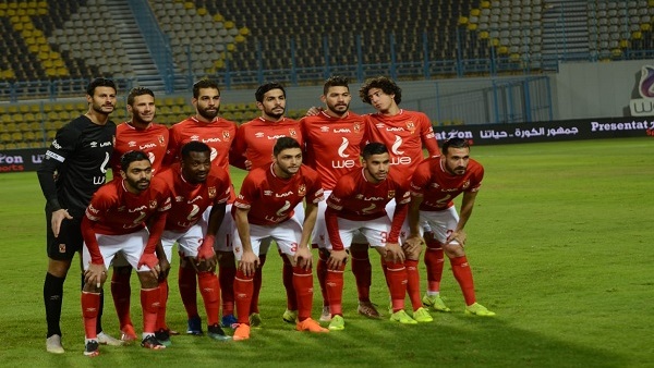 لاعبو الأهلي