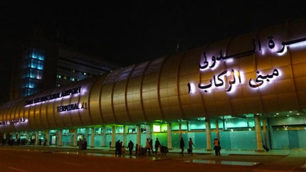 مطار القاهرة
