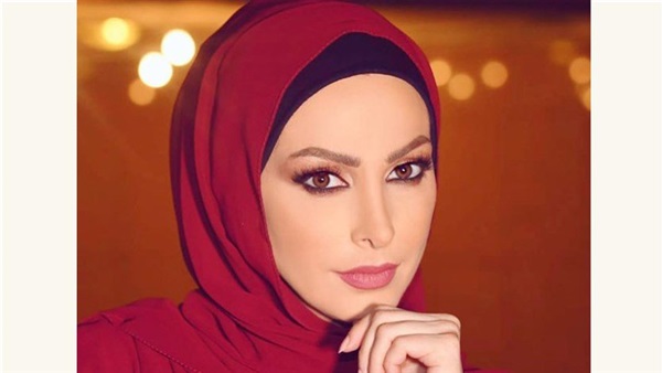 الفنانة أمل حجازي