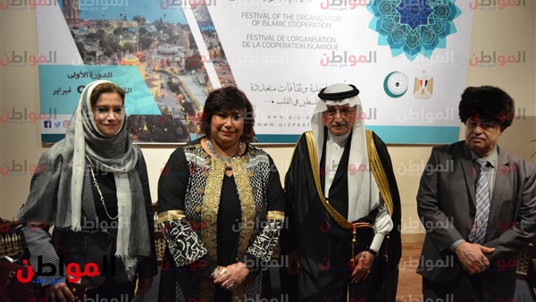 وزيرة الثقافة تفتتح