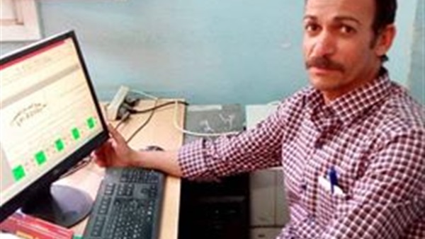الشاعر/نادى عزت
