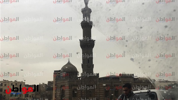 تساقط الأمطار فى