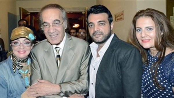 عمرو محمود ياسين
