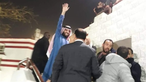 تركي آل الشيخ داخل