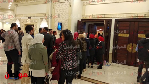 توافد الجمهور على