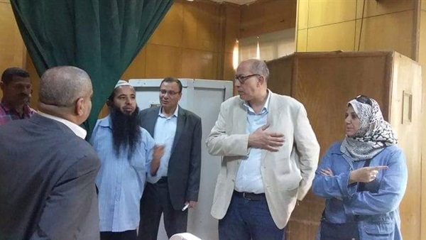 المستشفي الجامعي