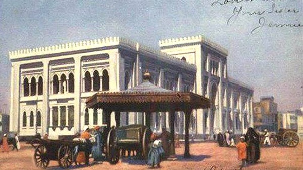 دار كتب باب الخلق