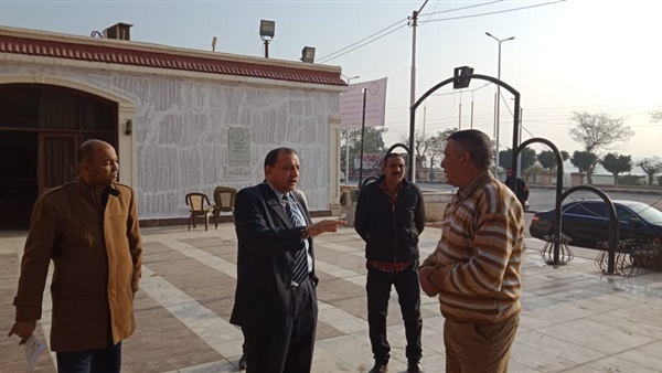 أعمال تطوير مركز