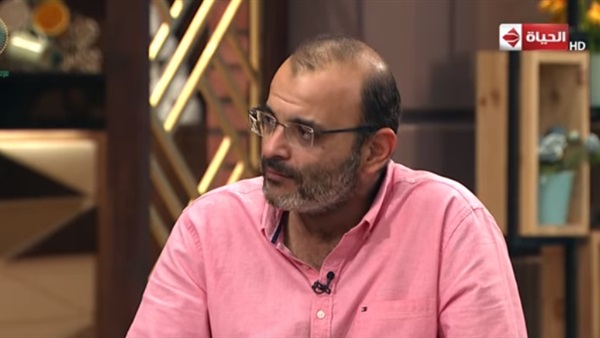 أيمن بهجت قمر