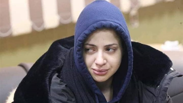 منى فاروق