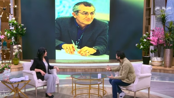 برنامج معكم منى الشاذلي