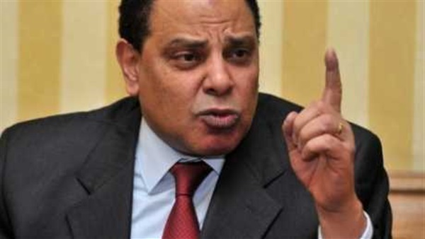علاء الاسوانى