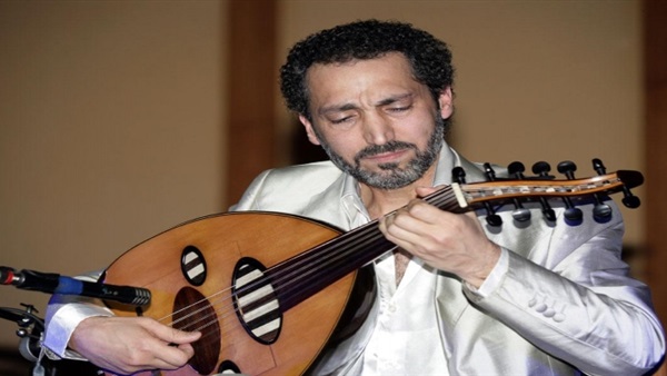 عازف العود والملحن